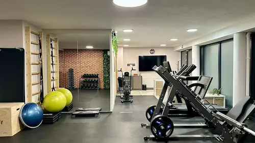 SimpleGym+ – Bratislavská – interiér 2