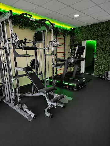 SimpleGym – Dlhá – interiér 1