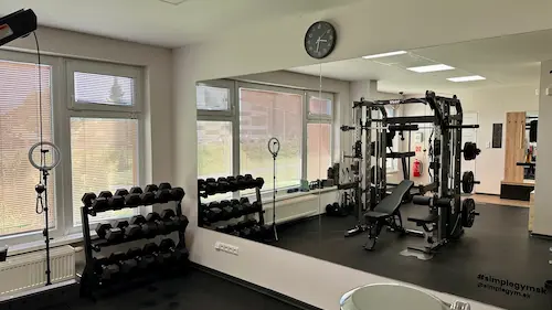 SimpleGym – Nábrežie Hornádu – činková zóna