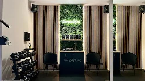SimpleGym – 9. mája – interiér 1